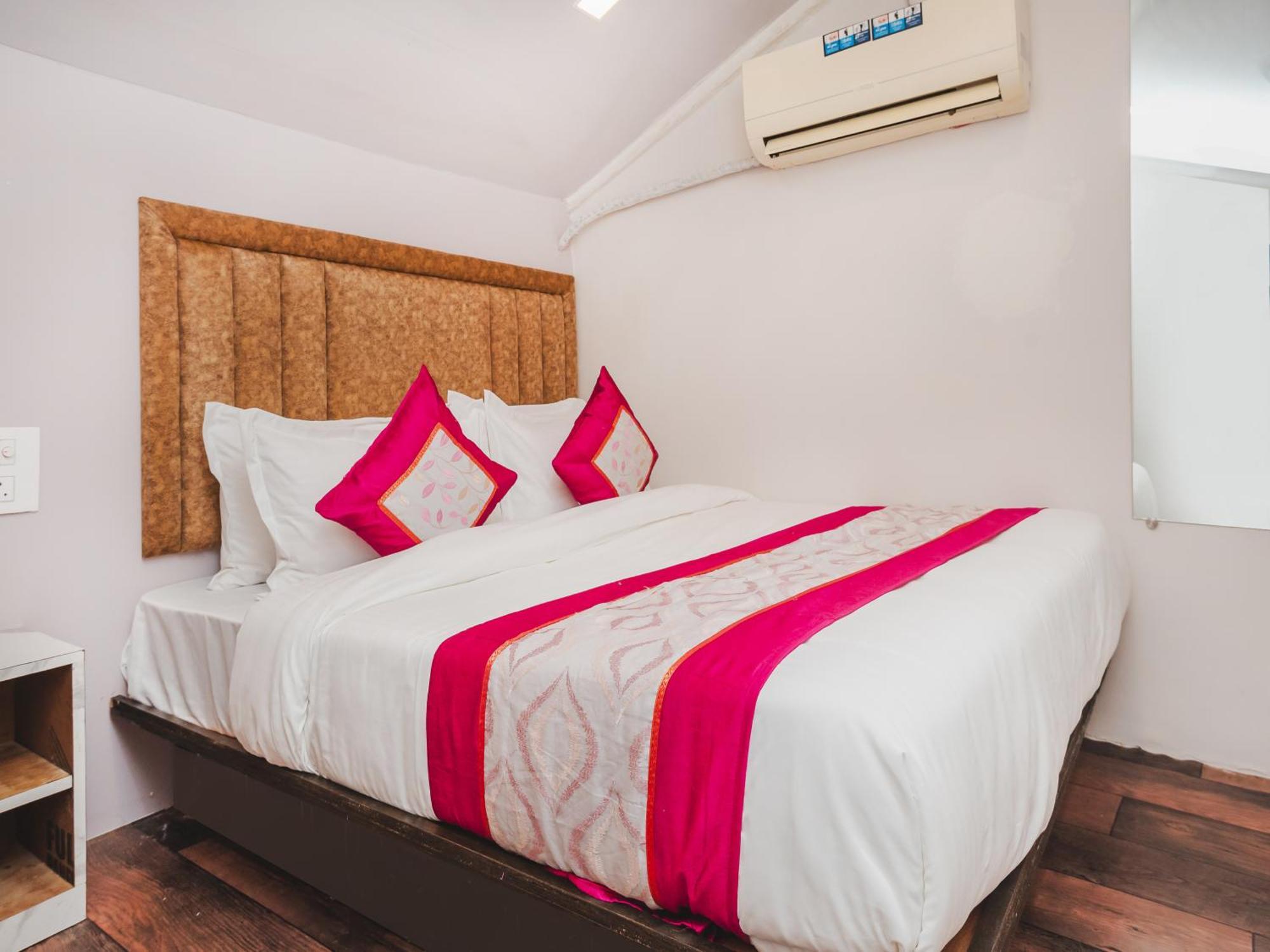 New Dormitory Afra Mumbai Exterior photo