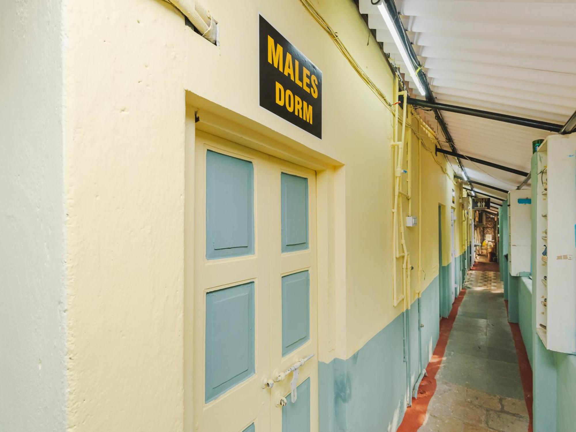 New Dormitory Afra Mumbai Exterior photo